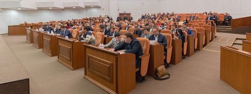 Распад «Оппозиционного блока» и "Громадской силы": в горсовете Днепра образовалась фракция «Наш край»