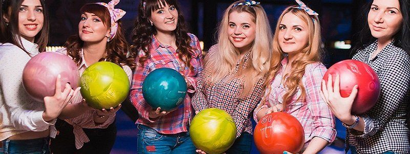 К Новому году стильный боулинг-клуб MADISON дарит скидку на корпоративы