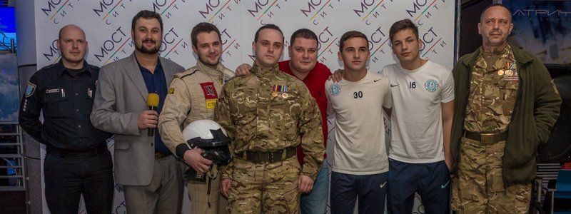 В Днепре прошла фотосессия со знаменитостями: как это было