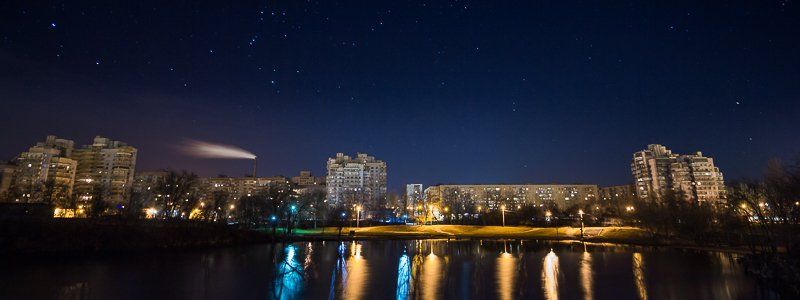 Романтика ночных районов: как выглядит ж/м Красный Камень после заката