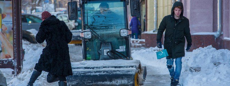 В Днепре предпринимателей штрафуют за снег