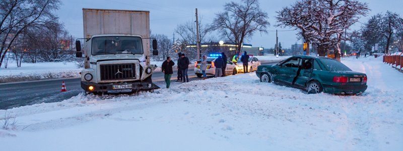 В Днепре ищут свидетелей ДТП на Левом берегу