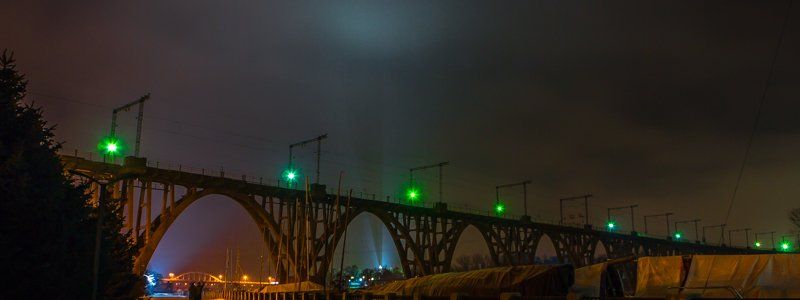 Таинственная красота Днепра: ночное преображение города