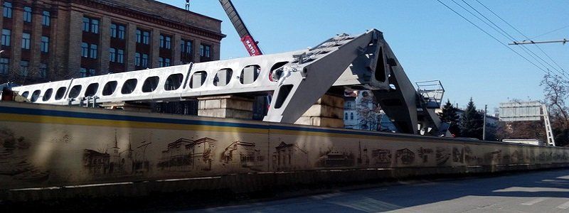Мэр Днепра Борис Филатов собрал подрядчиков по строительству метро