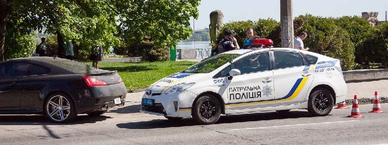 На Набережной Infiniti сбил школьницу на пешеходном переходе