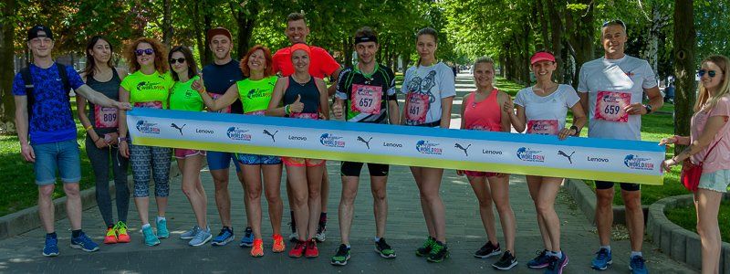 В Днепре люди убегали от воображаемого автомобиля