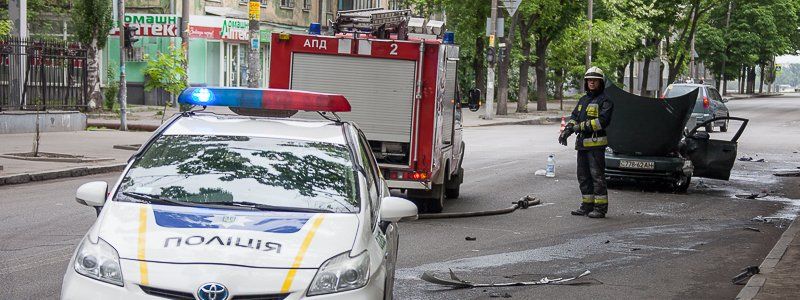 ДТП на Юлиуша Словацкого: водителя Daewoo извлекали спасатели