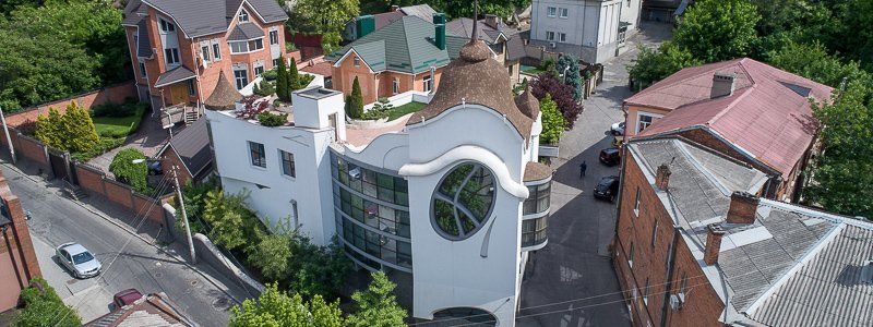 Уголок Барселоны: где в Днепре находится дом известного европейского архитектора