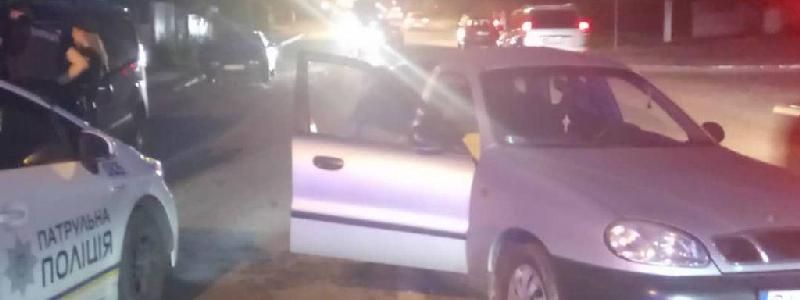 В Днепре на Передовой столкнулись Fiat и Daewoo: женщину с детьми забрала скорая