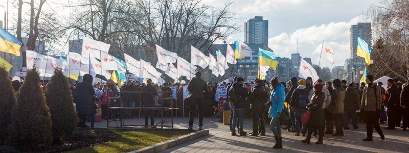 Родители учеников школы № 10 выйдут на митинг из-за стройки: подробности