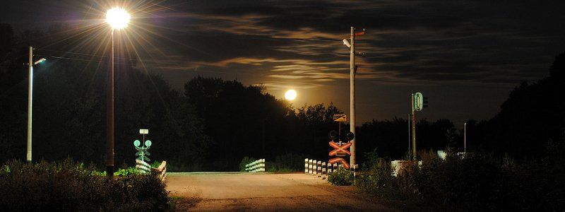 Пропавшего в Днепре мужчину нашли мертвым на железнодорожном переезде