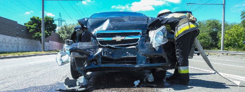 Из-за аварии с маршруткой на Набережной Заводской случилось еще одно ДТП