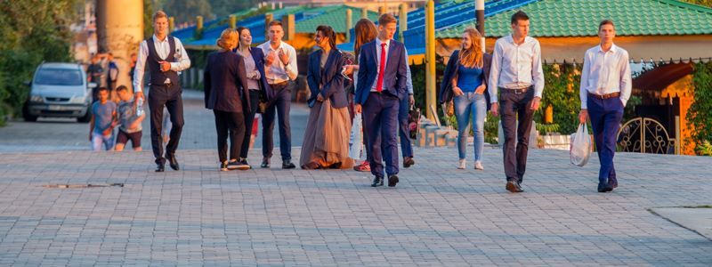 Как встречали рассвет выпускники Днепра