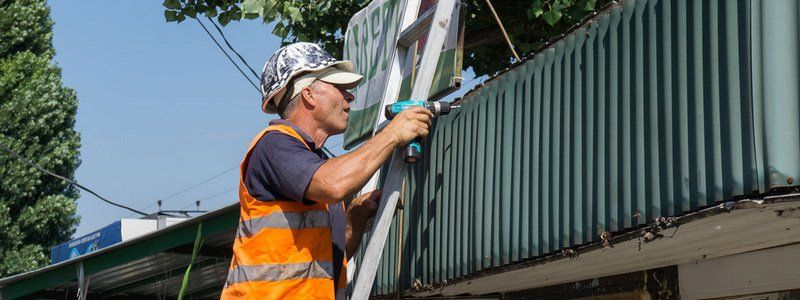 В Днепре на Игрени разобрали еще один МАФ