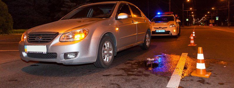 В Днепре на Сичеславской Набережной сбили нетрезвого мужчину
