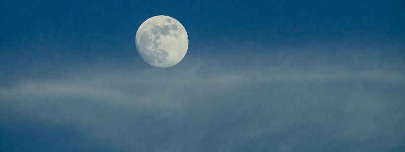 Солнечного затмения не будет, как и двух лун