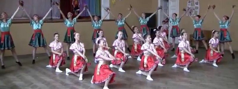 Артистов Днепропетровщины приглашают на Всеукраинский фест