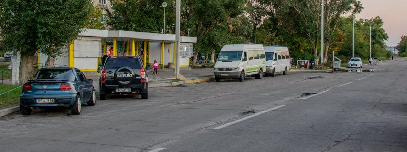 Как выглядят улицы Шолохова и Дементьева в Днепре