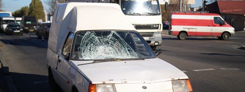 В Днепре на Титова насмерть сбили мужчину