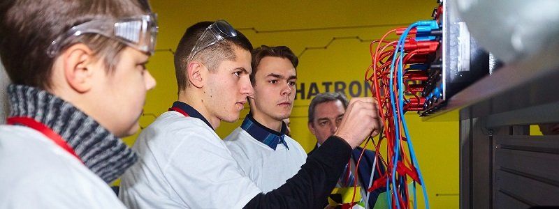 В рамках Worldskills впервые прошли соревнования по мехатронике