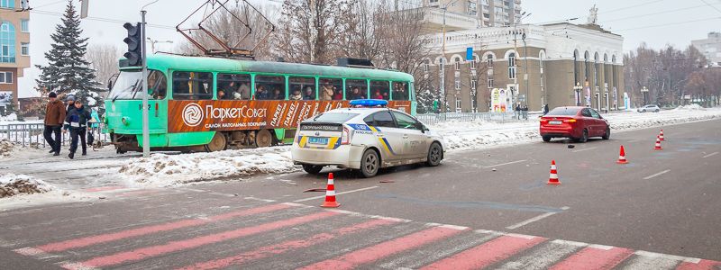 На Рабочей водитель Kia сбил пожилого мужчину