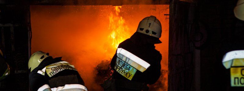 В Днепре во время пожара в дачном доме сгорел мужчина