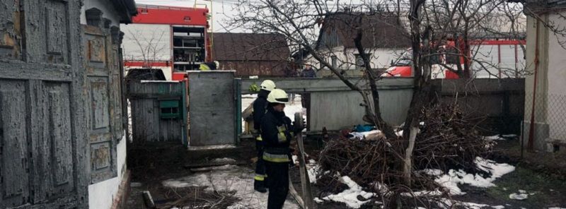 В Днепре на улице Саранской горел жилой дом