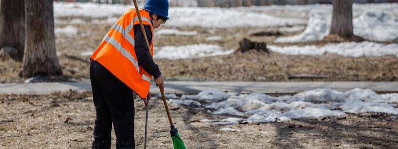 Каменское начнут убирать после осенне-зимнего периода