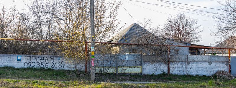 В Днепре пропавшего мужчину нашли в погребе без кистей рук