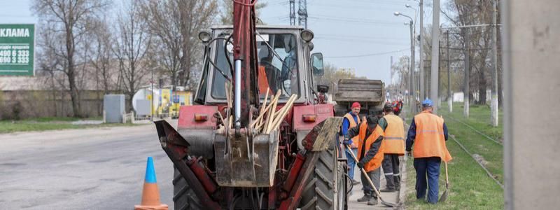 Мэр Каменского проверил, как город приводят в порядок