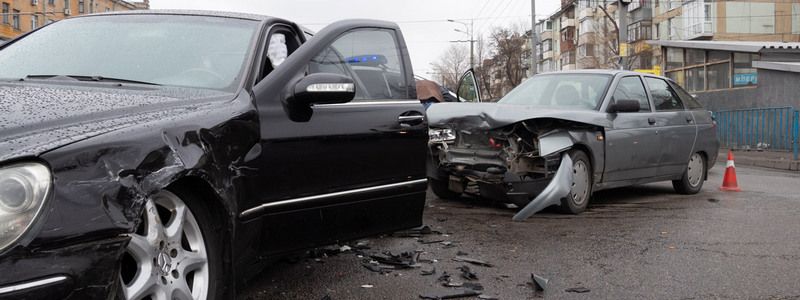 В Днепре ищут свидетелей аварии на Слобожанском проспекте