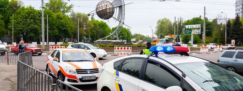 Призрачный гонщик: в Днепре возле "Дафи" сбили велосипедиста — и он пропал