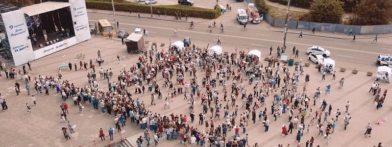 По традиции в Днепре в День Победы станцуют "Вальс життя"