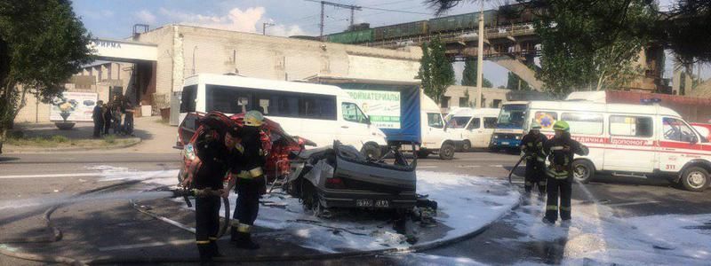 ДТП на Малиновского в Днепре: погибли мужчина и женщина