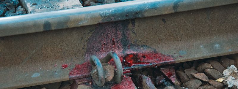 В Кривом Роге женщина попала под поезд