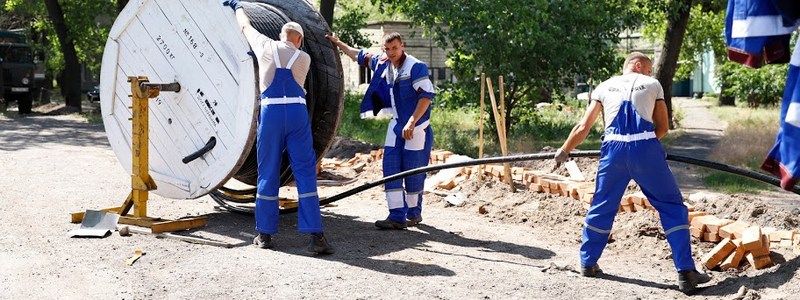 В Днепре продолжают строить троллейбусную линию на ж/м Солнечный