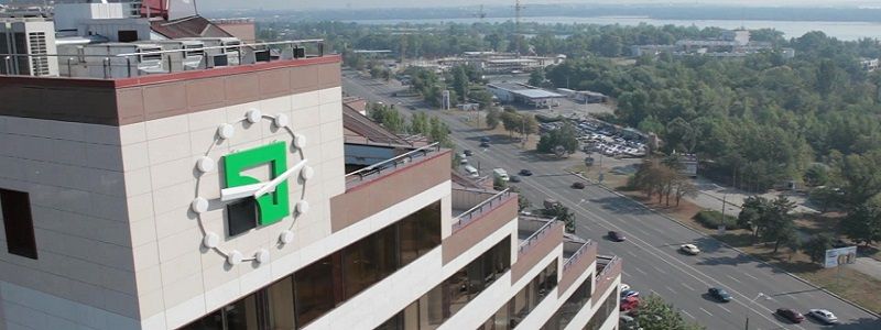 В каких банках жители Украины предпочитают хранить деньги