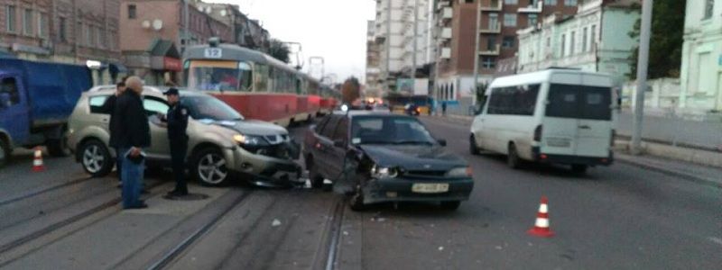 В Днепре после ДТП пассажир убежал в неизвестном направлении (ФОТО)