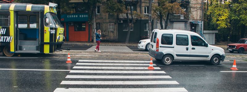 В Днепре на Богдана Хмельницкого произошли 3 аварии подряд