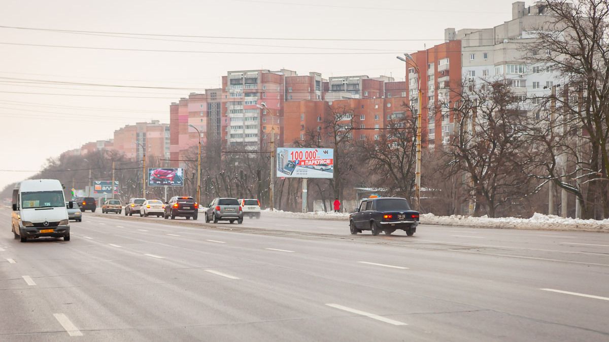 В Днепре из-за непогоды автобусы станут ездить медленнее