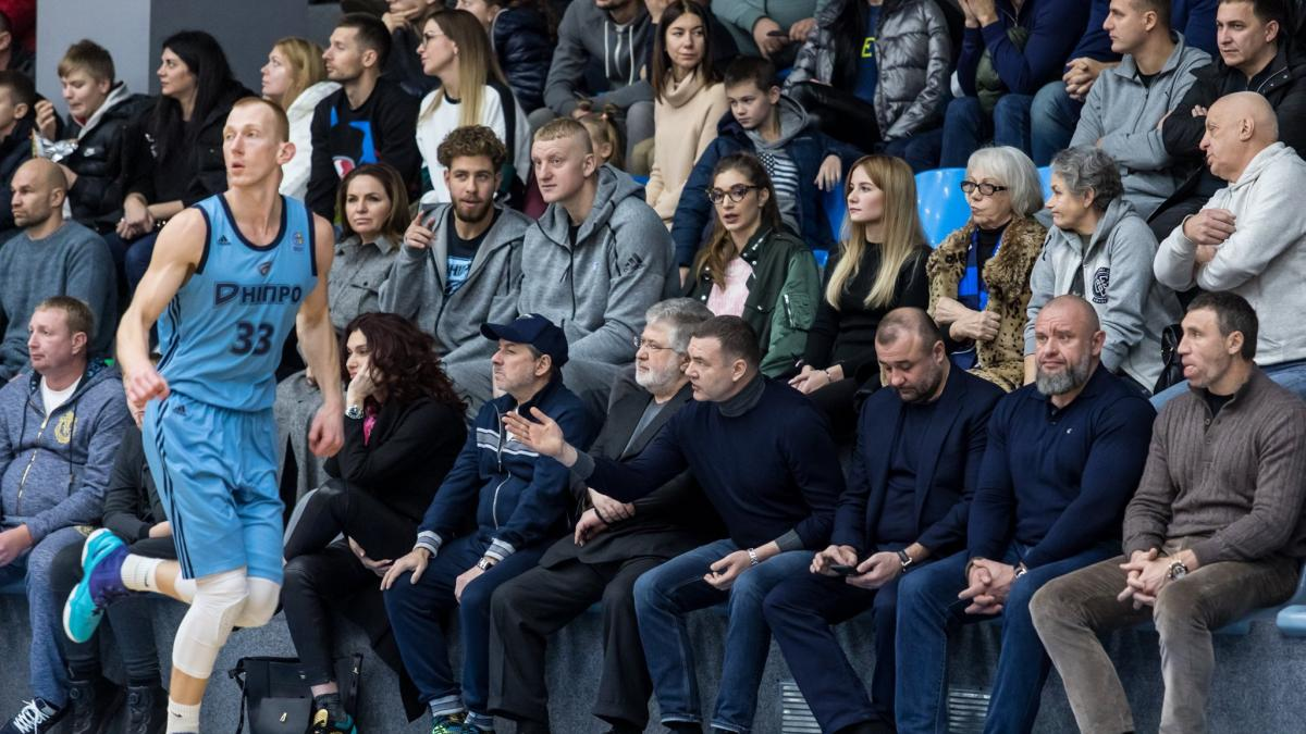 Угрожал ли Коломойский судье баскетбольного чемпионата