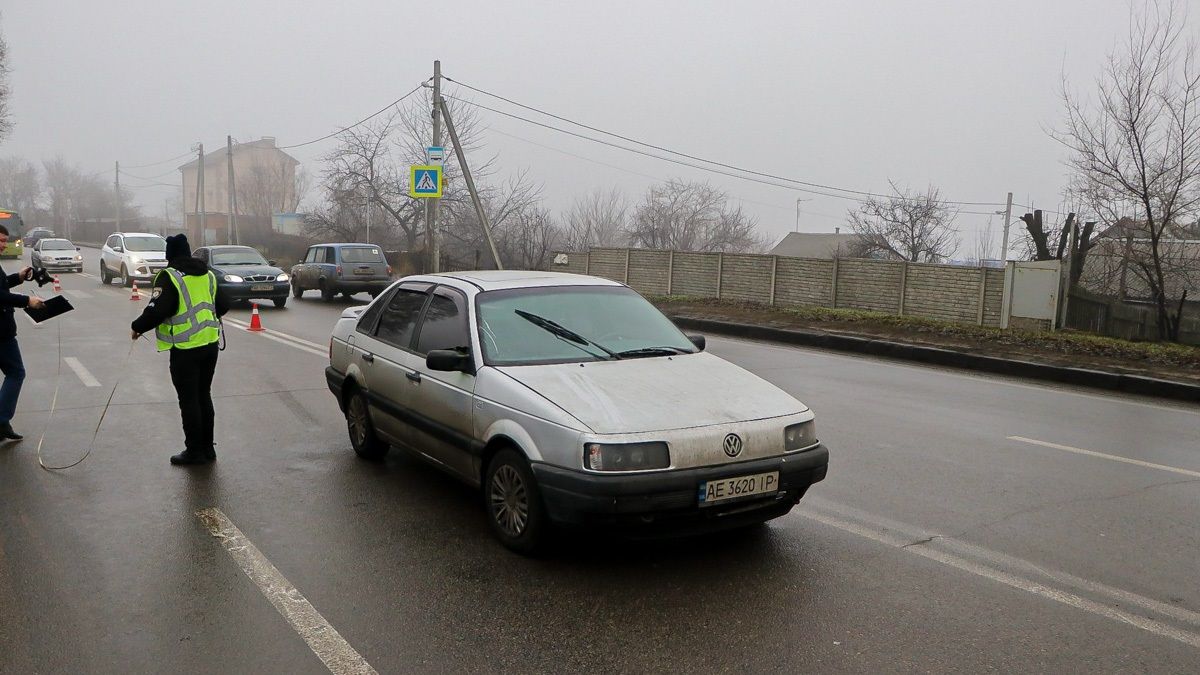 В Днепре на Криворожской Volkswagen сбил женщину