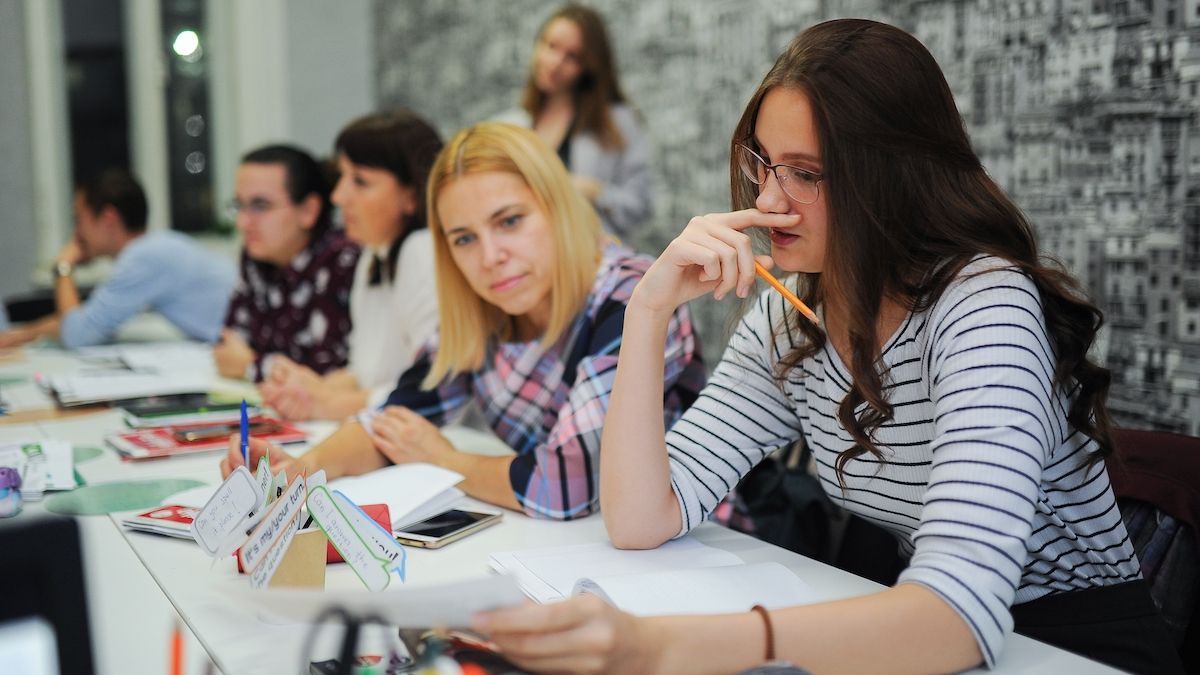 В Днепре стартуют бесплатные театрализованные занятия по английскому от американских волонтеров