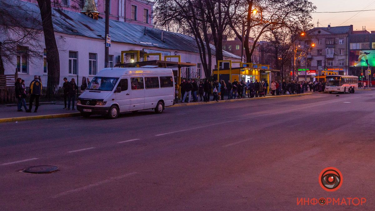 В Днепре оштрафовали водителя маршрутки на Слобожанском проспекте