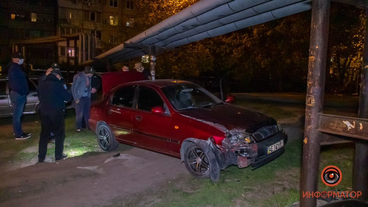 В Днепре на Тополе-2 у мужчины обнаружили гранату в разбитом Lanos