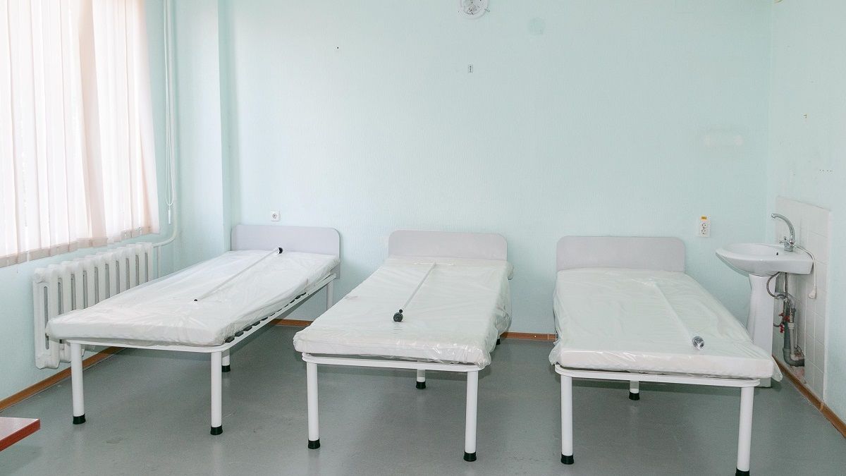 ИНТЕРПАЙП и БФ «Відродження регіону» поставят больницам Днепра и области современные кровати и матрасы