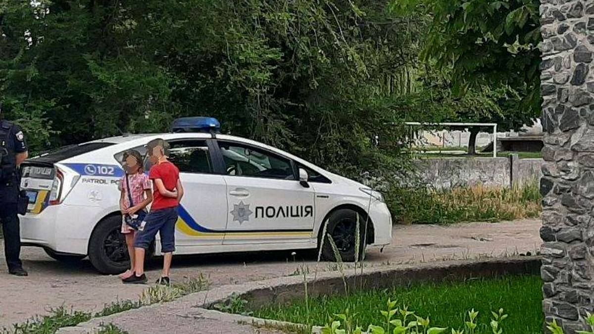 В Днепре дети поехали кататься на велосипедах и заблудились