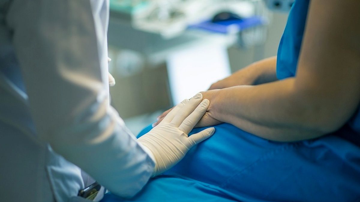Число зараженных COVID-19 в Украине превысило 48 тысяч человек