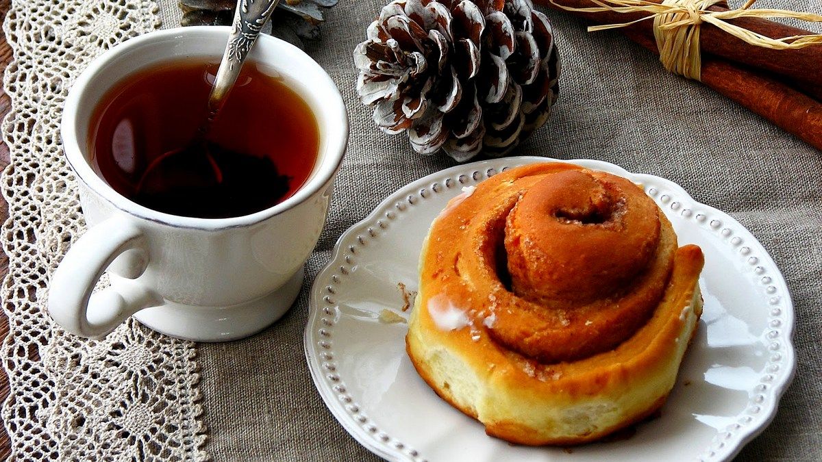 Домашний шеф: как приготовить апельсиновые булочки