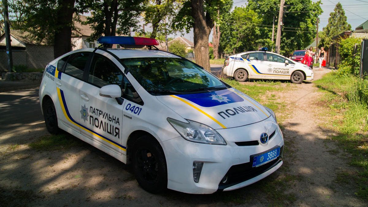 В Днепре за рулем ВАЗа нашли мертвого мужчину